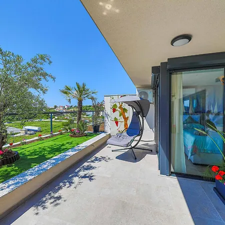 Sky Pool Penthouse With A Huge Heated Private Pool דירה *