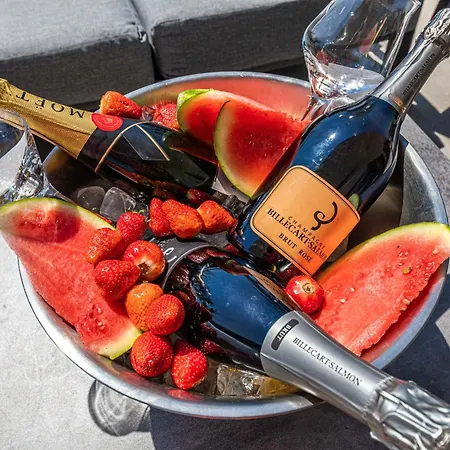 Sky Pool Penthouse With A Huge Heated Private Pool